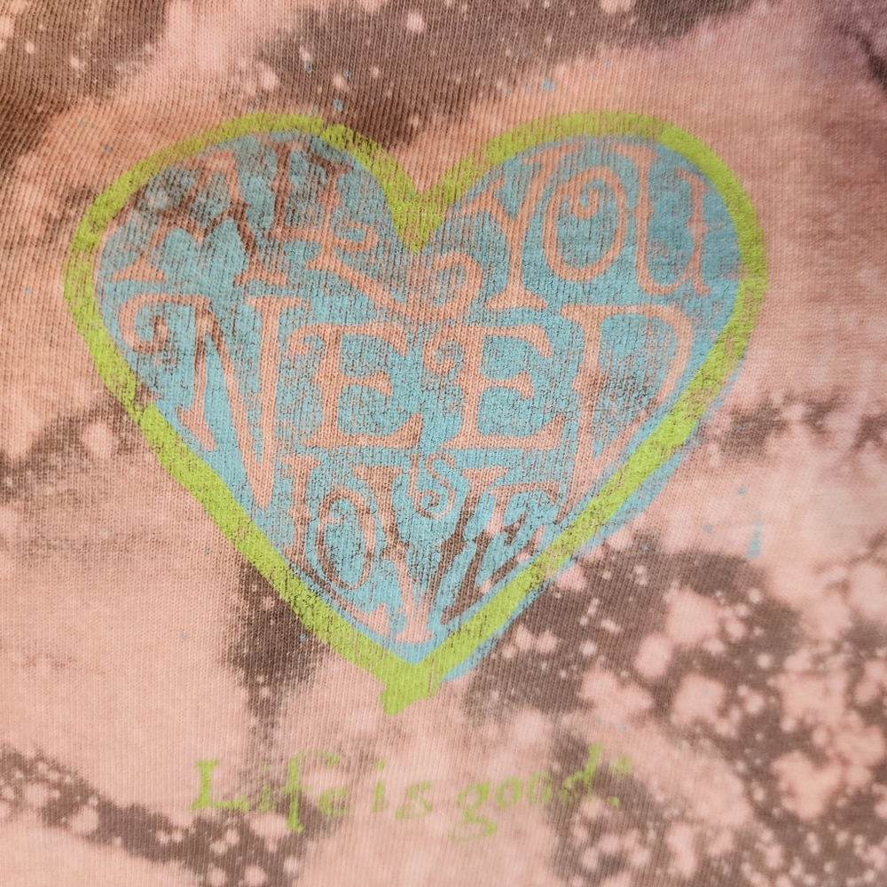 Life Is Good 100% Cotton Custom Reverse Dyed Tie-Dye Heart T-Shirt Large